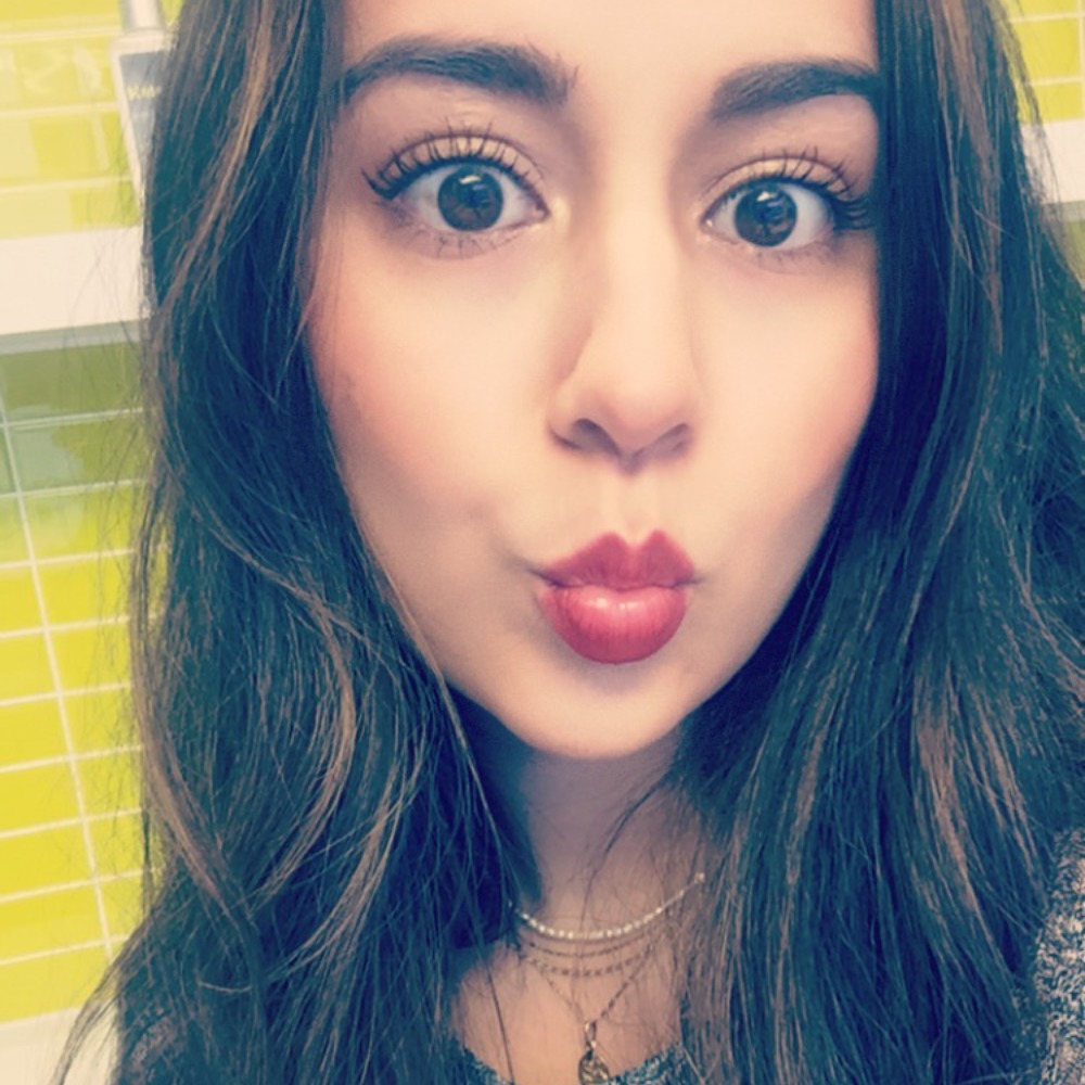 Meet your Posher, Stephanie